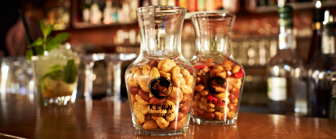 Bar Snacking im Hotel: Hochwertige Bar Snacks in Snacks Bar Arrangements für ein besonderes Gästeerlebnis