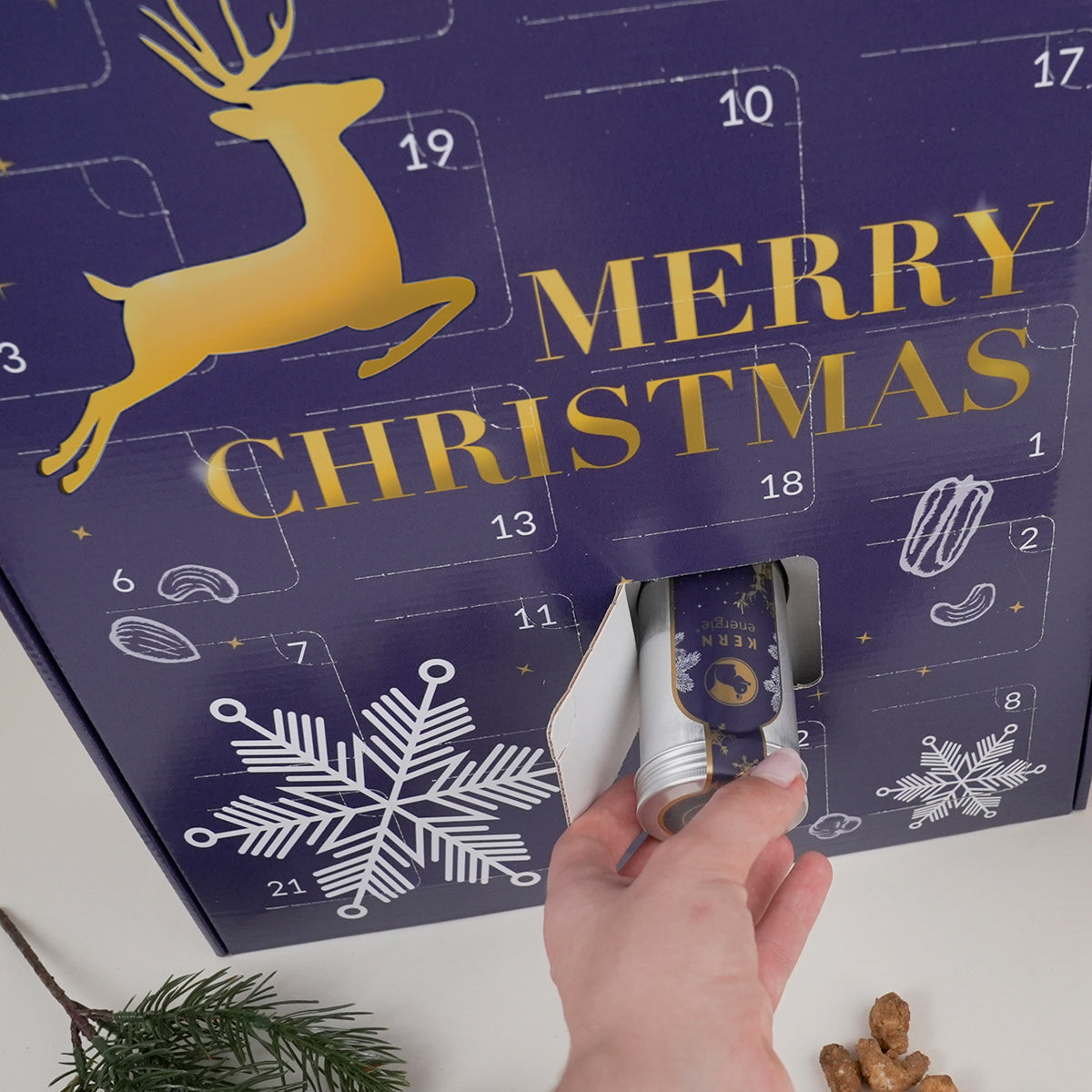 Premium Adventskalender 2025 - Exklusive Nüsse, Früchte & Nussmischungen