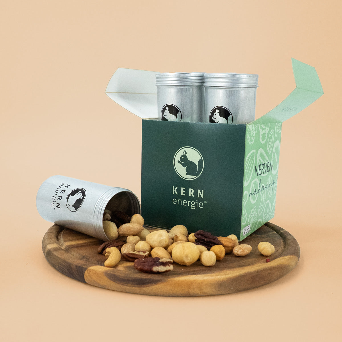 Geschenkkarton "Nervennahrung" mit Aludosen und Nussmischung