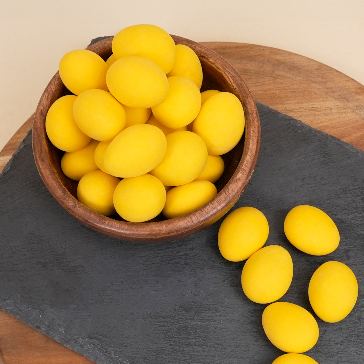 Limoncello Mandeln – Mandeln in Vollmilchschokolade und Limoncello-Glasur