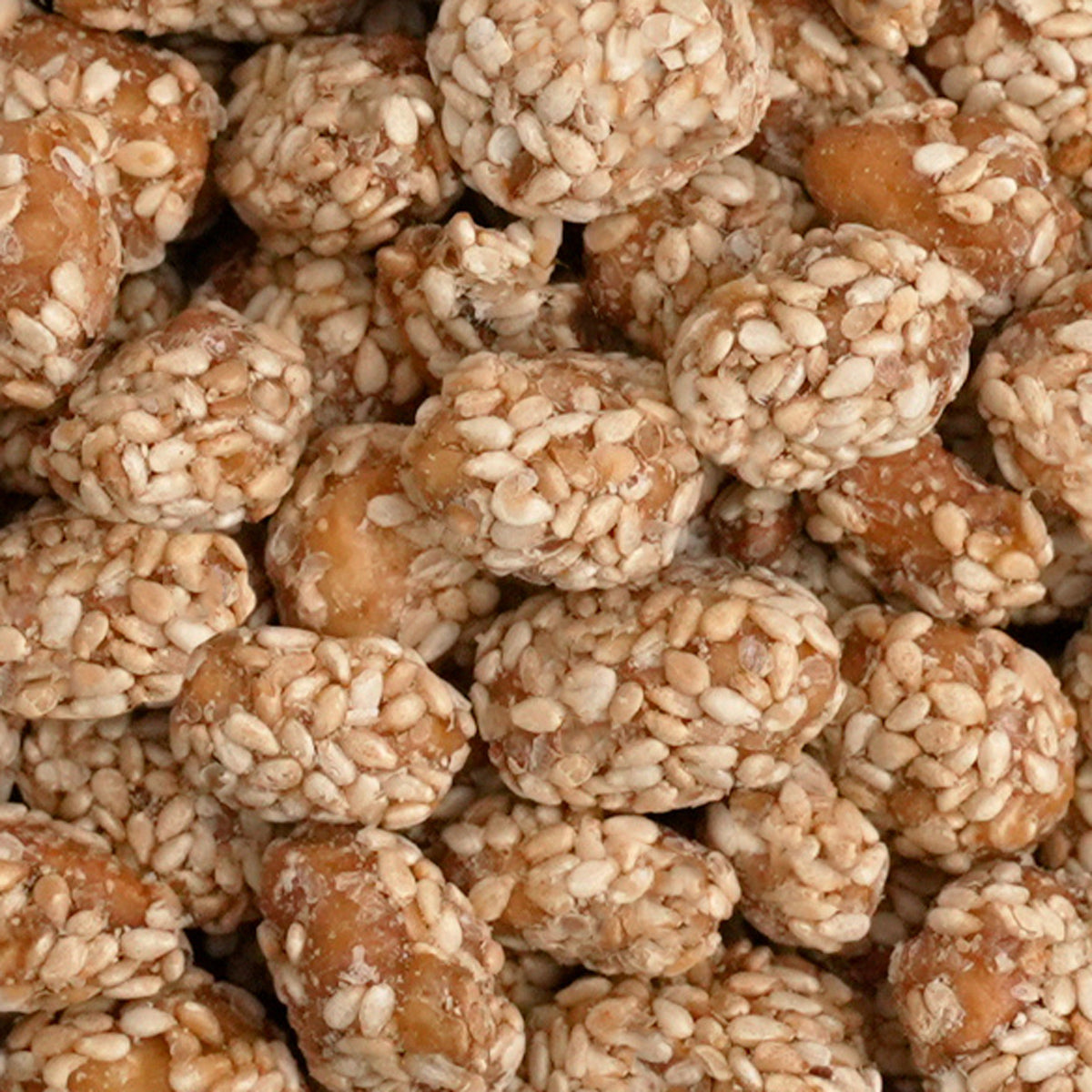 karamellisierte Erdnüsse mit Sesam