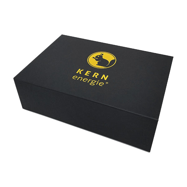 Geschlossene Magnetbox mit Logo von KERNenergie – hochwertige Geschenkbox mit Magnetverschluss für Kunden- und Mitarbeitergeschenke