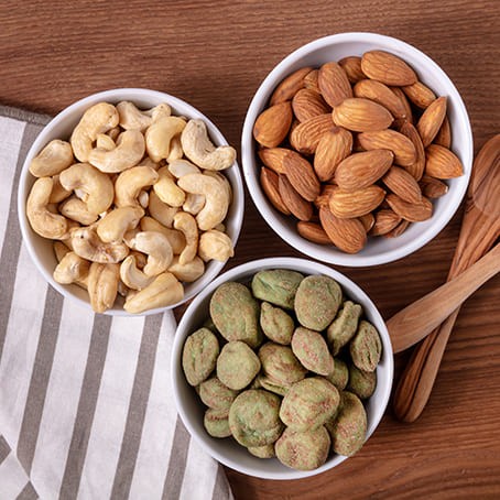 Nüsse und Saaten: Kernige Nährstoffpakete - UGB-Gesundheitsberatung
